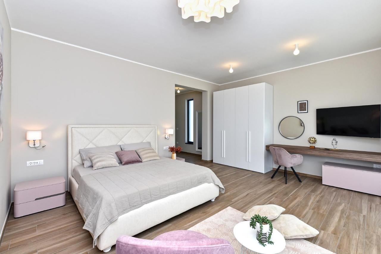 New Villa Tihi Otok Near The Beach Fažana Exterior foto